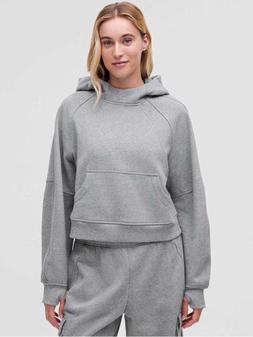 Lululemon Scuba Oversized Hoodie *Graphic
Heathered Medium Grey